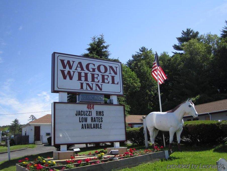 Wagon Wheel Inn Lenox Extérieur photo